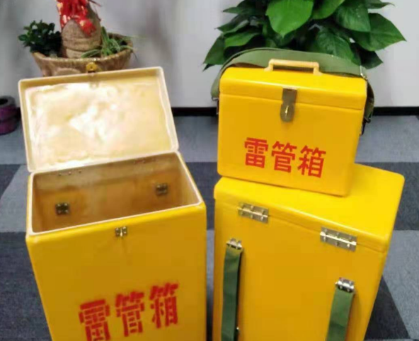 安乡玻璃钢雷管箱有哪些特点
